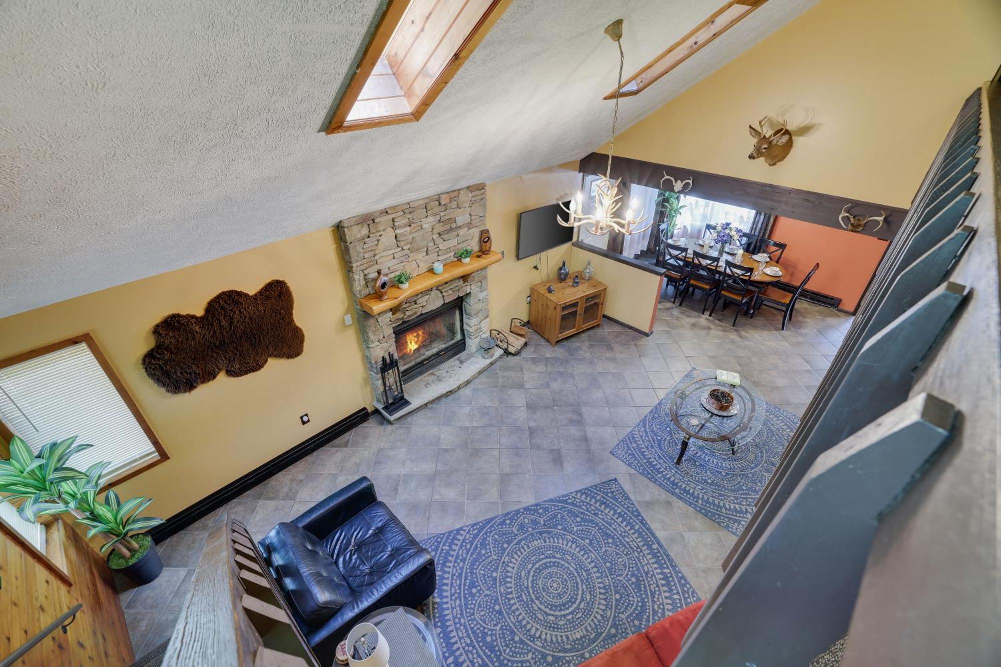 Chalet Renovated Near Casino, Camelback , Kalahari 4Bdrms Firepit Hot Tub Game Room Tobyhanna Buitenkant foto